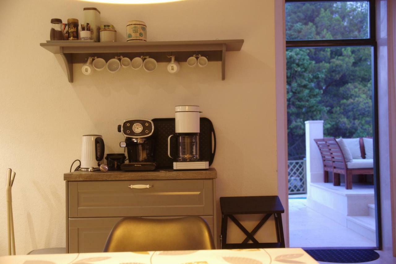 סומרטין Holiday Home Nevista מראה חיצוני תמונה
